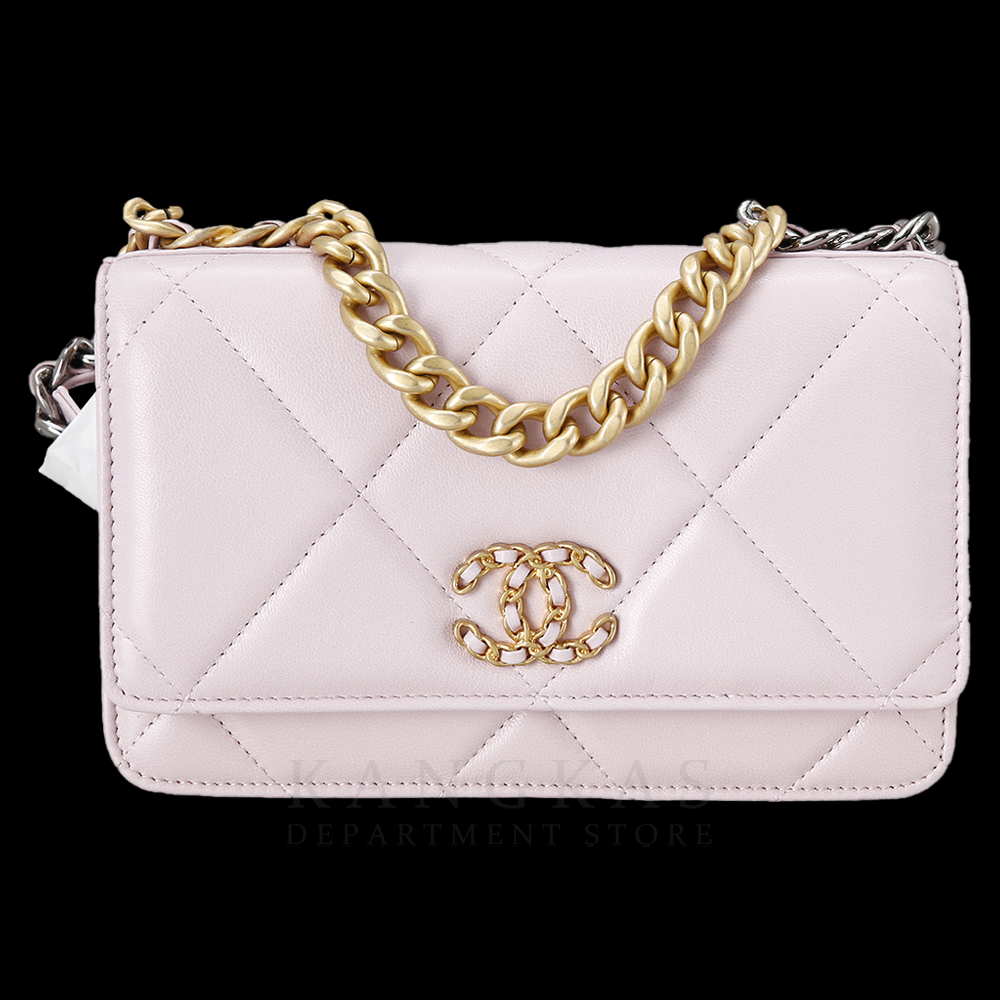 CHANEL(NEW)샤넬 19 WOC (새상품) NEW PRODUCT
