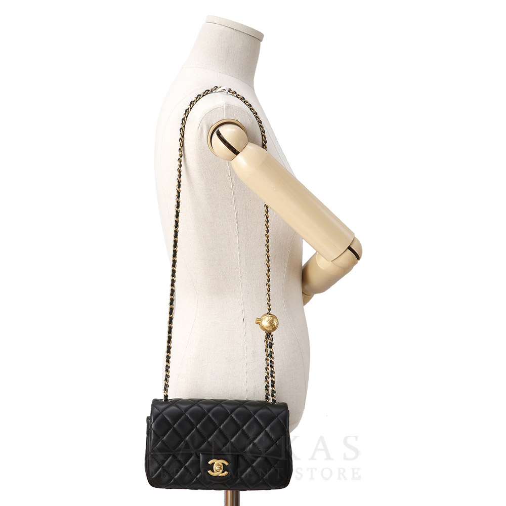 CHANEL(USED)샤넬 클래식 뉴미니 골든볼