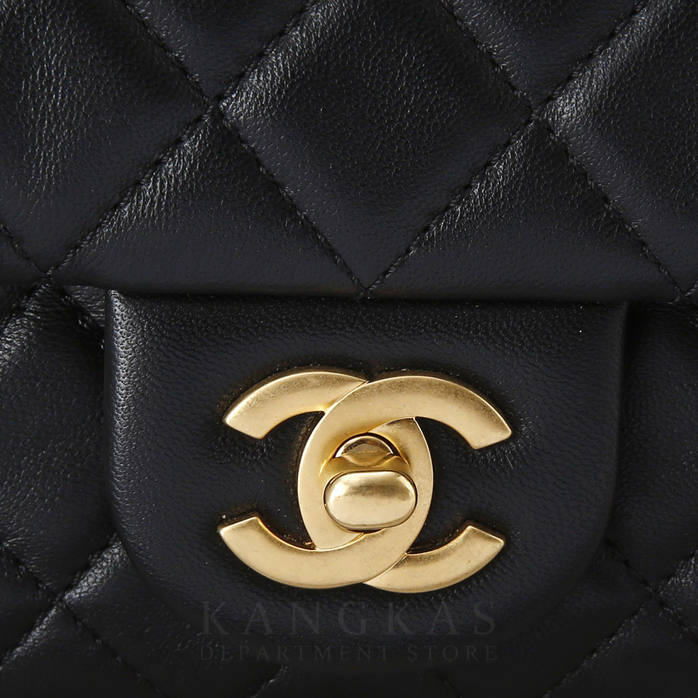 CHANEL(USED)샤넬 클래식 뉴미니 골든볼