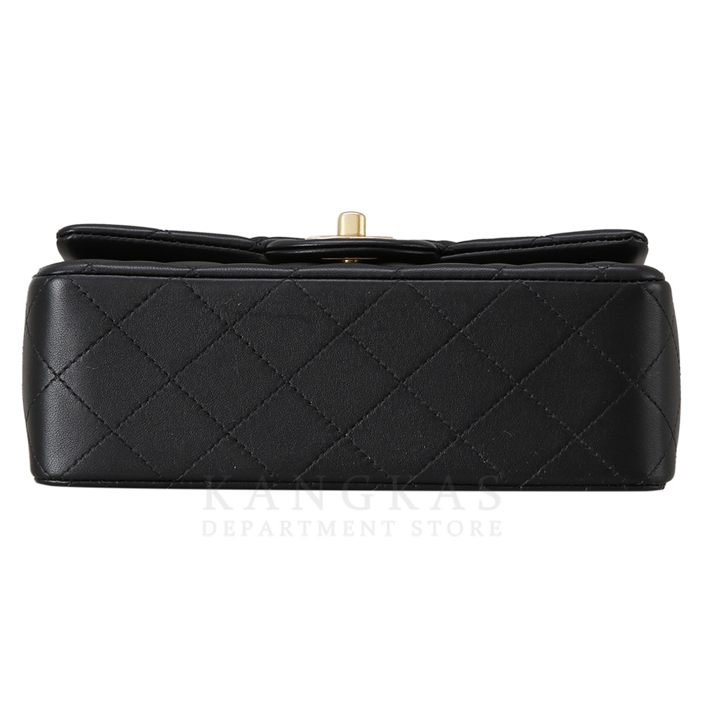 CHANEL(NEW)샤넬 클래식 램스킨 뉴미니 탑핸들 (새상품) NEW PRODUCT