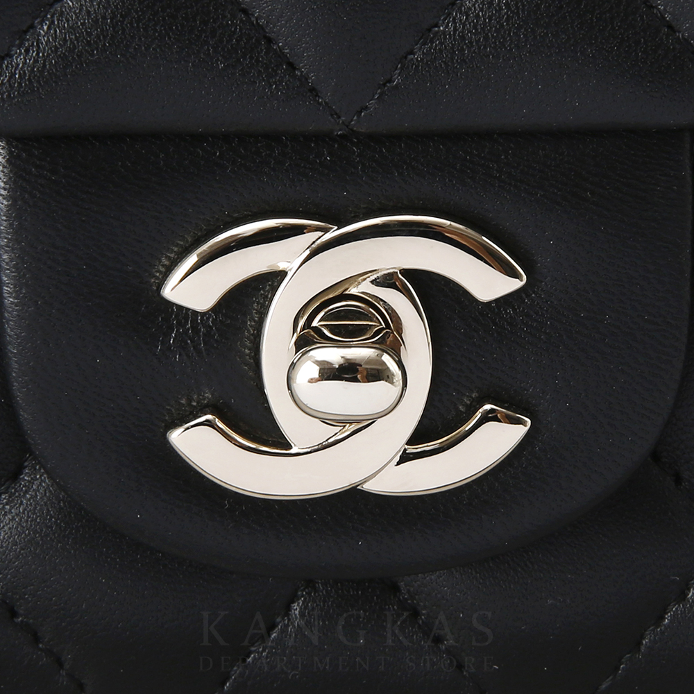 CHANEL(NEW)샤넬 클래식 램스킨 뉴미니 (새상품) NEW PRODUCT