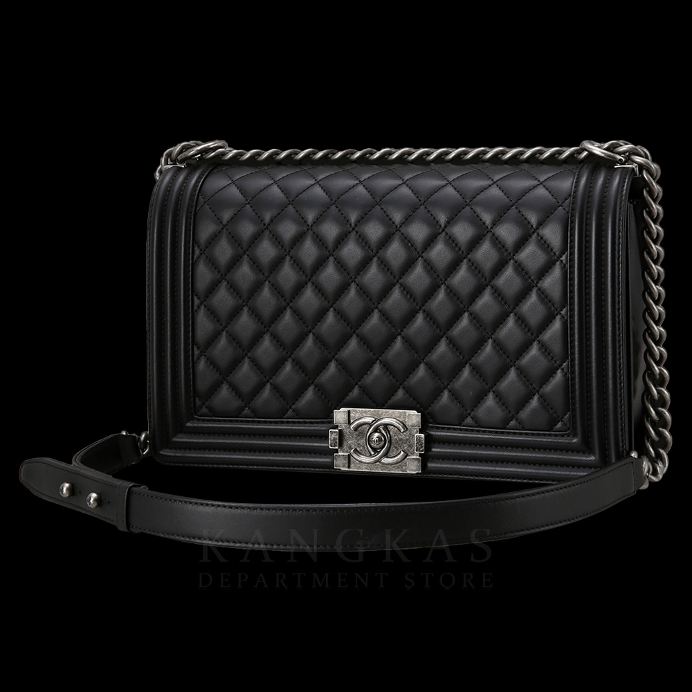 CHANEL(USED)샤넬 보이샤넬  램스킨 뉴미듐