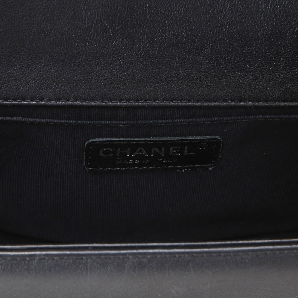 CHANEL(USED)샤넬 보이샤넬 램스킨 미듐