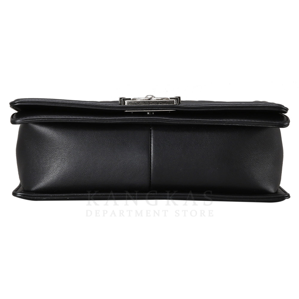 CHANEL(USED)샤넬 보이샤넬 램스킨 미듐