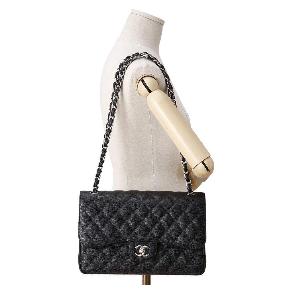 CHANEL(USED)샤넬 클래식 캐비어 점보 블랙 은장