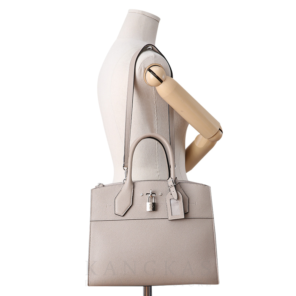 LOUIS VUITTON(USED)루이비통 M53017 시티스티머MM