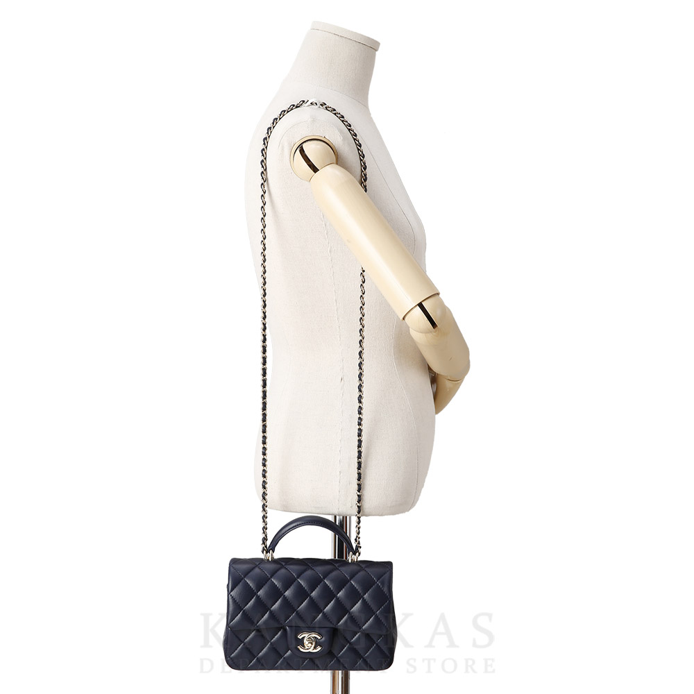 CHANEL(USED)샤넬 뉴미니 램스킨 탑핸들 크로스백
