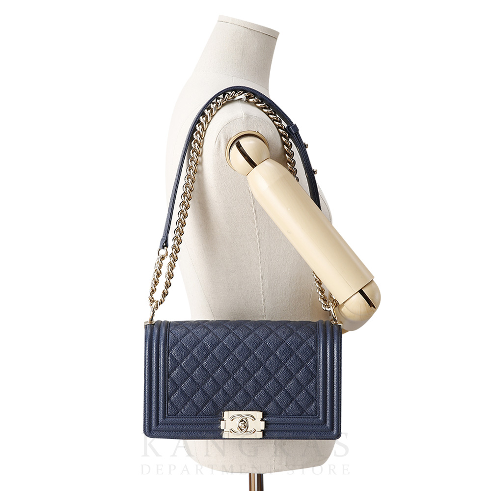 CHANEL(USED)샤넬 보이샤넬 캐비어 미듐