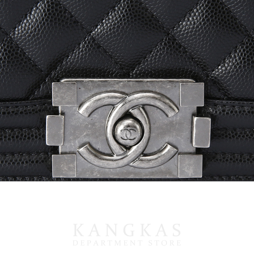 CHANEL(USED)샤넬 보이샤넬 캐비어 미듐 은장