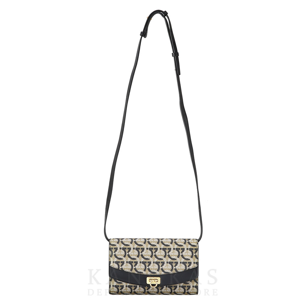 FERRAGAMO(USED)페레가모 간치니 모노그램 크로스백
