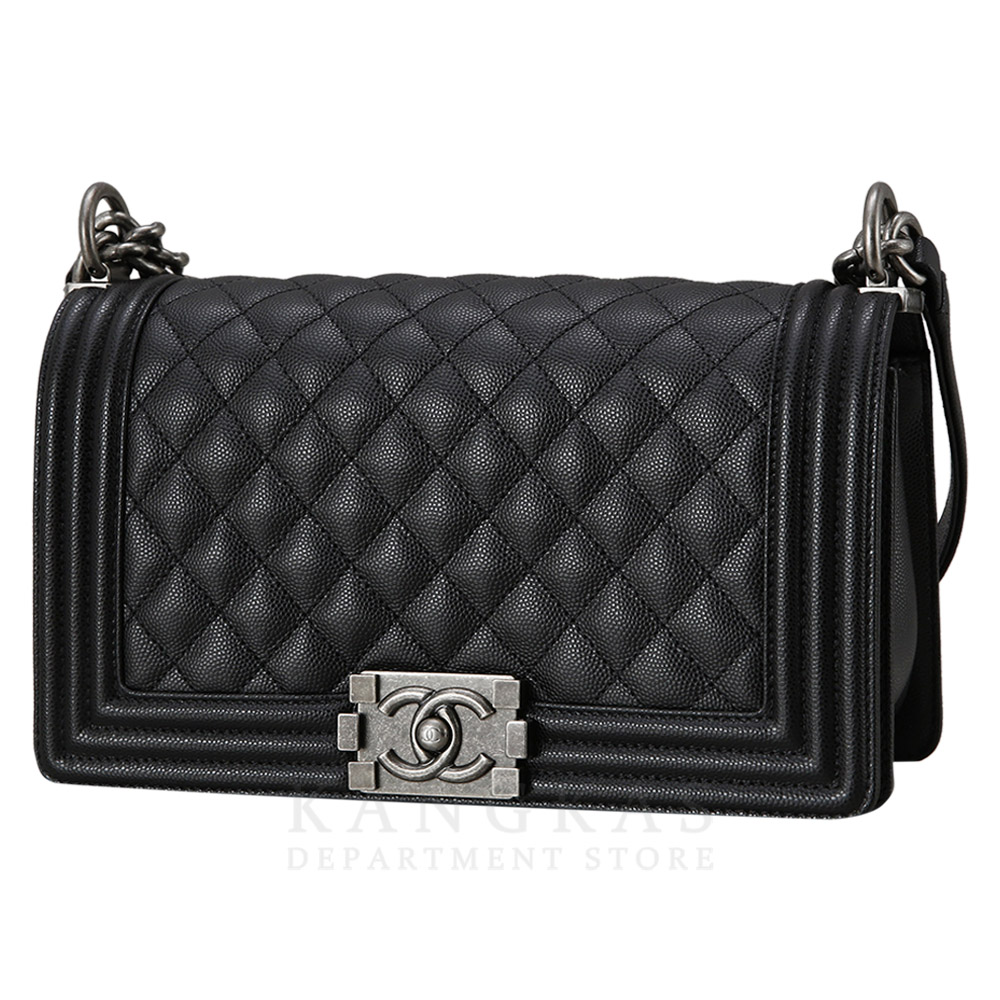 CHANEL(NEW)샤넬 보이샤넬 캐비어 미듐 (새상품) NEW PRODUCT
