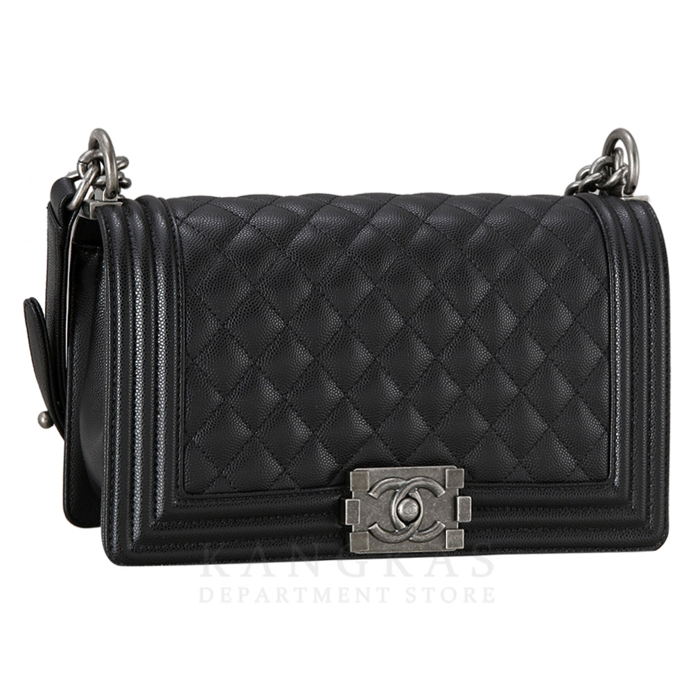 CHANEL(NEW)샤넬 보이샤넬 캐비어 미듐 (새상품) NEW PRODUCT