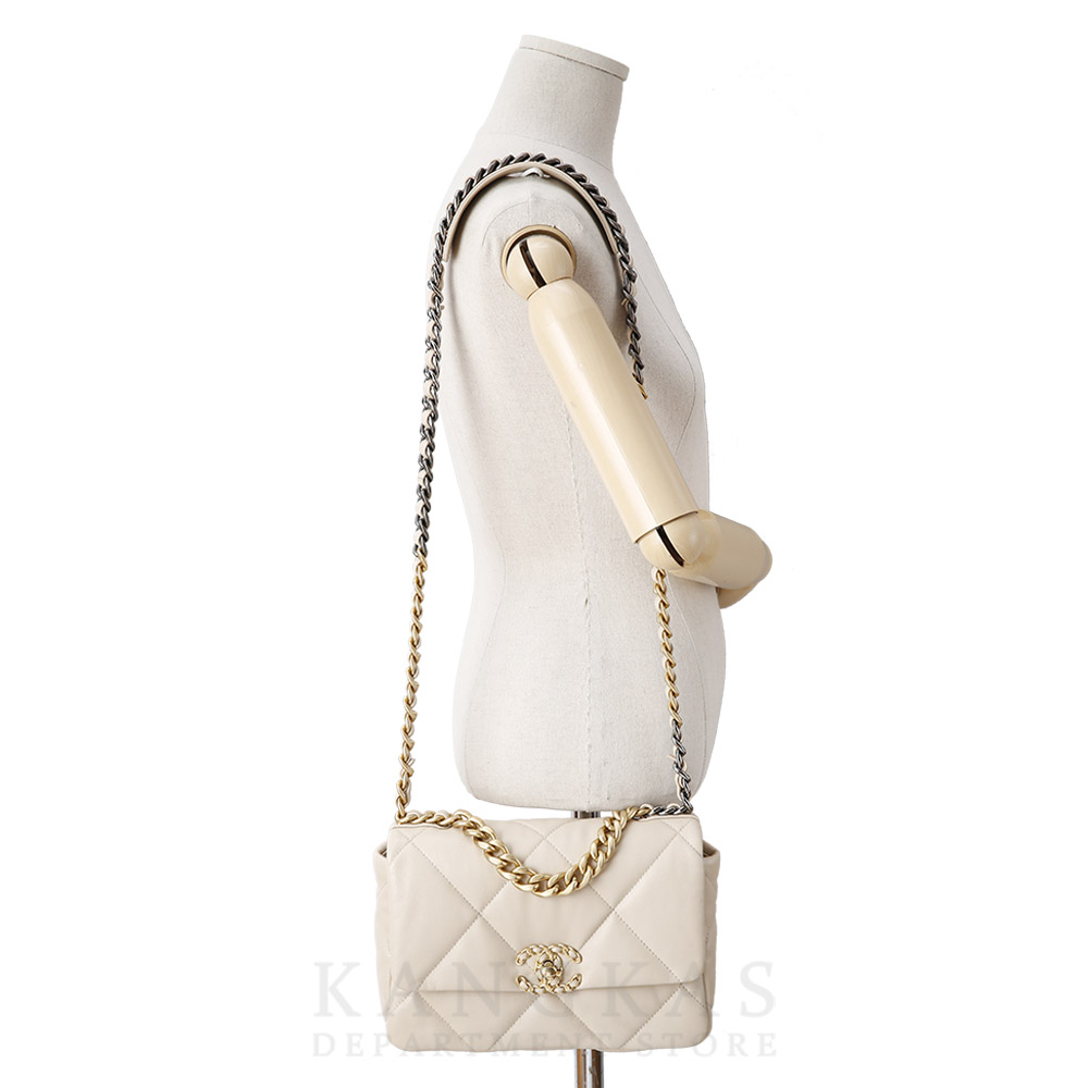 CHANEL(USED)샤넬 19 미디엄 백