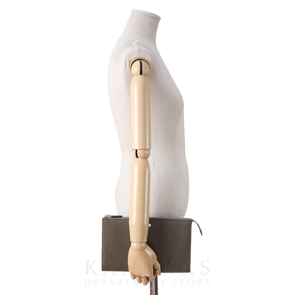 FERRAGAMO(USED)페레가모 레더 클러치