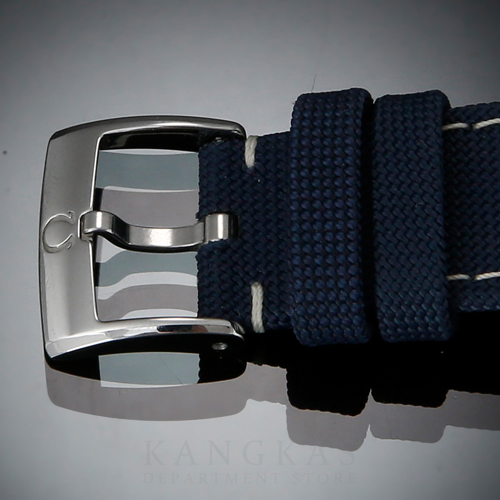 OMEGA(USED)오메가 스피드마스터 크르노 실버 스누피 어워드