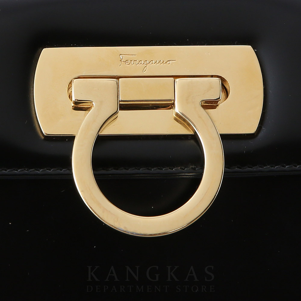 FERRAGAMO(USED)페레가모 켈리 탑 핸들백