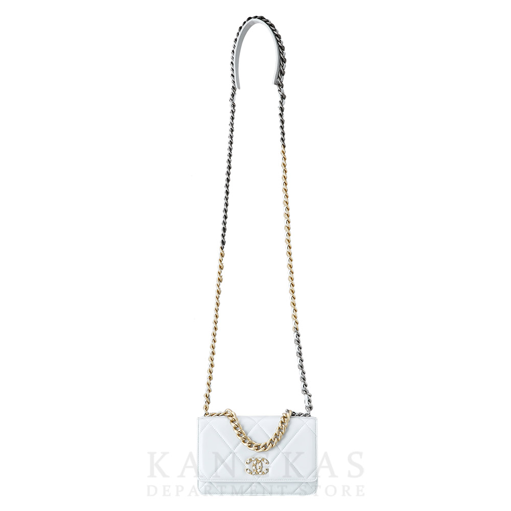 CHANEL(USED)샤넬 19 WOC