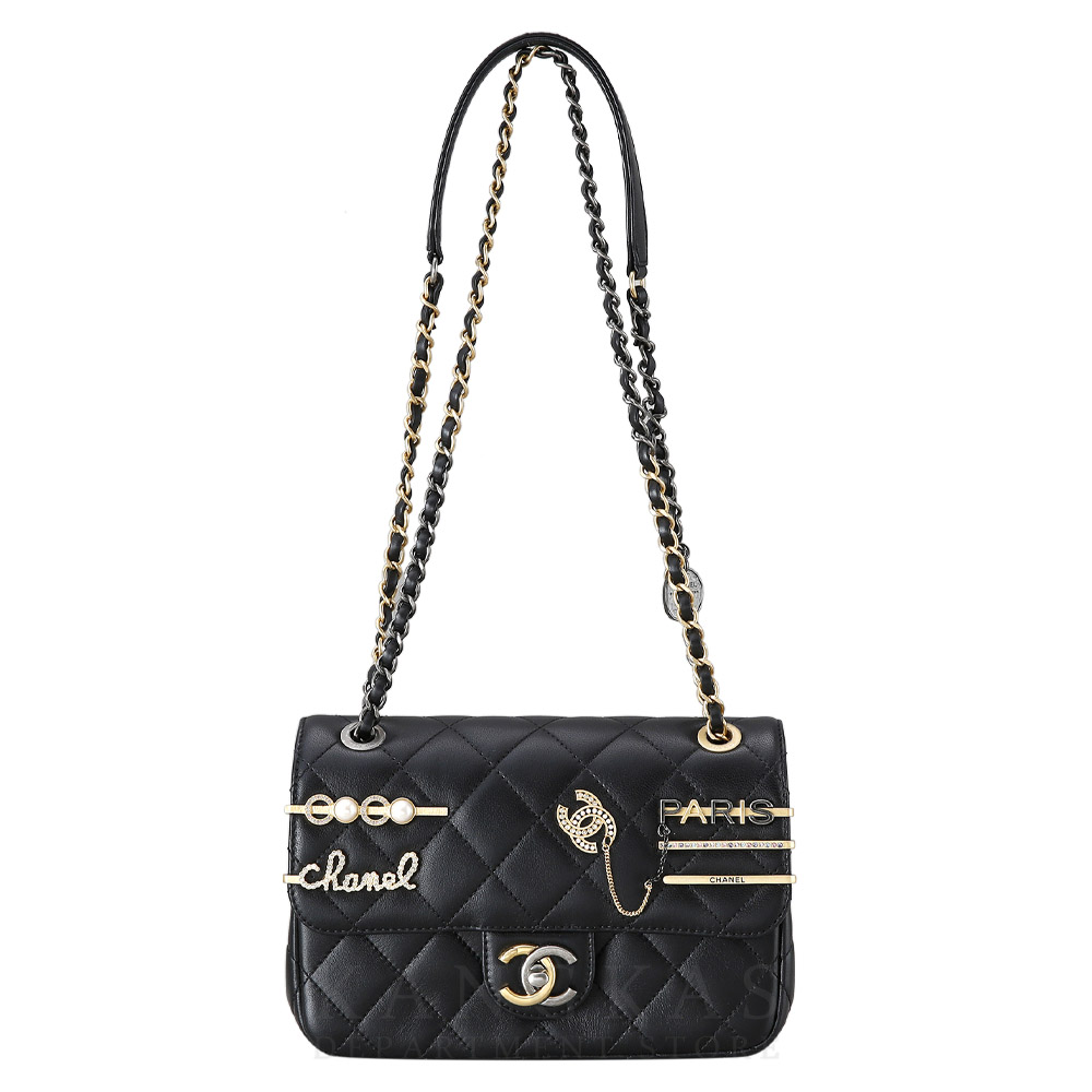 CHANEL(USED)샤넬 참 장식 미니 플랩백 블랙