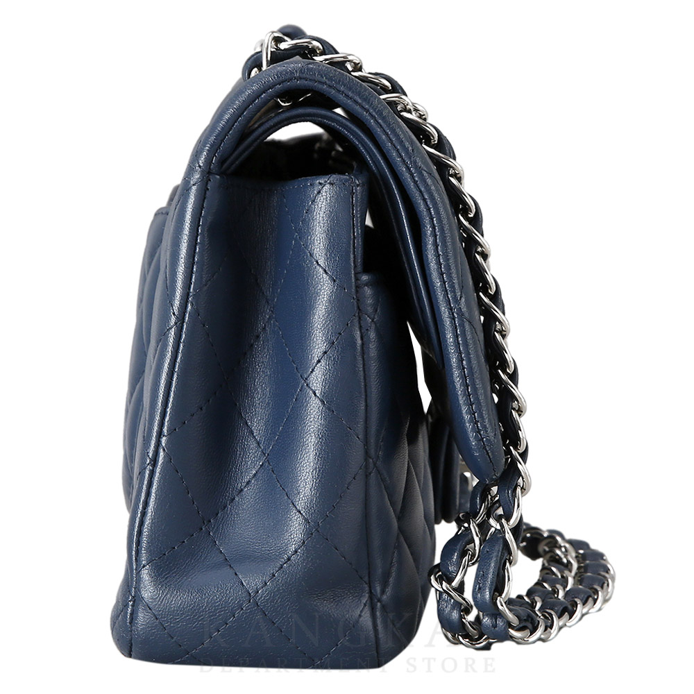 CHANEL(USED)샤넬 클래식 램스킨 미듐 플랩백