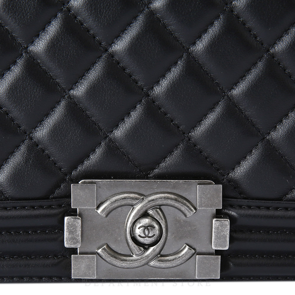CHANEL(USED)샤넬 보이샤넬 램스킨 미듐 블랙