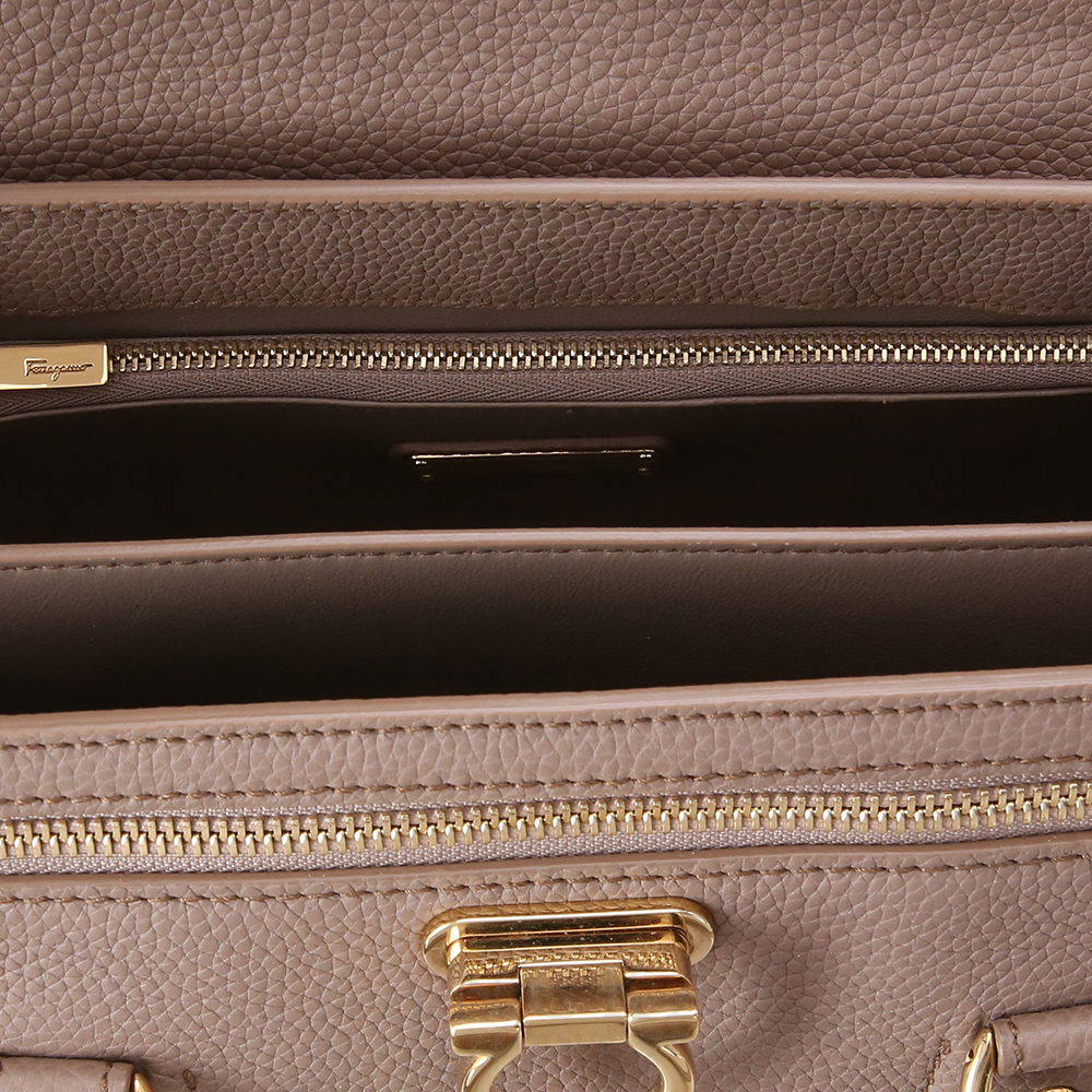 FERRAGAMO(USED)로티백