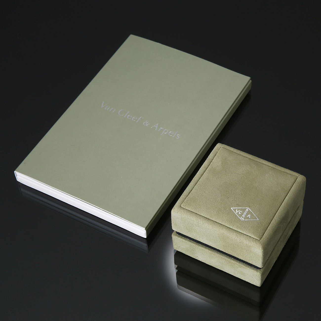 Van Cleef & Arpels(USED)반클리프앤아펠 빈티지 알함브라 이어링