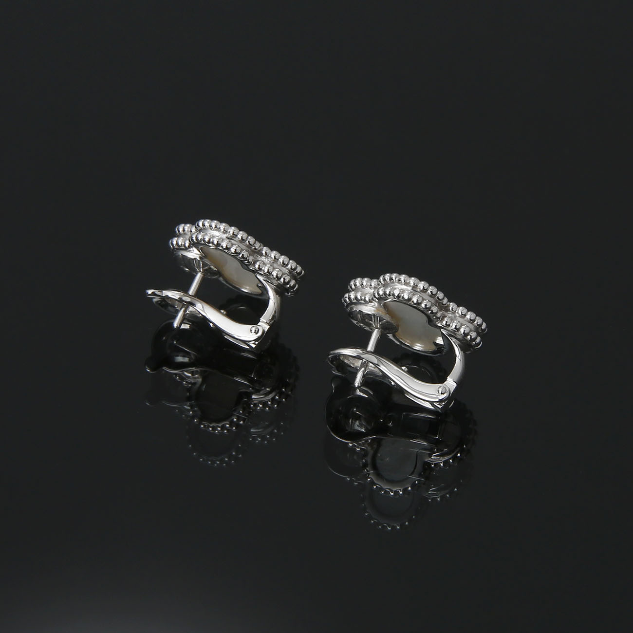 Van Cleef & Arpels(USED)반클리프앤아펠 빈티지 알함브라 이어링