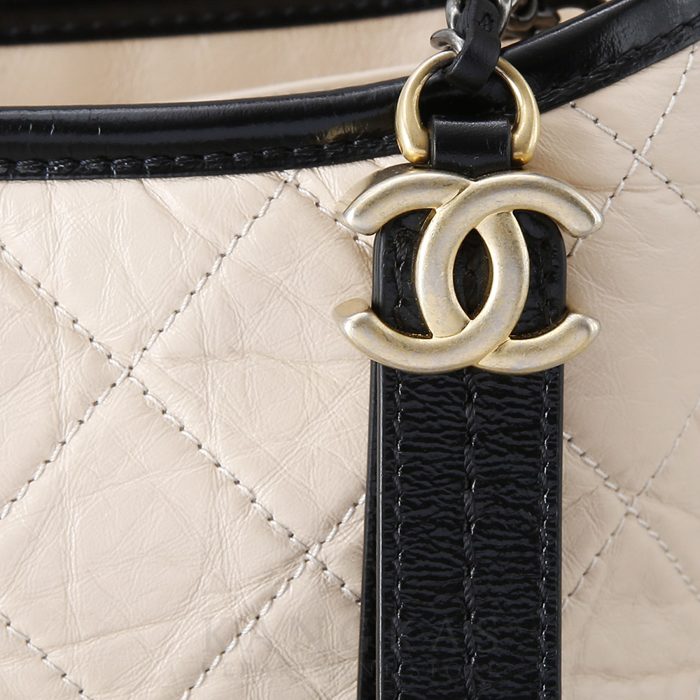 CHANEL(USED)샤넬 가브리엘 호보 뉴미듐