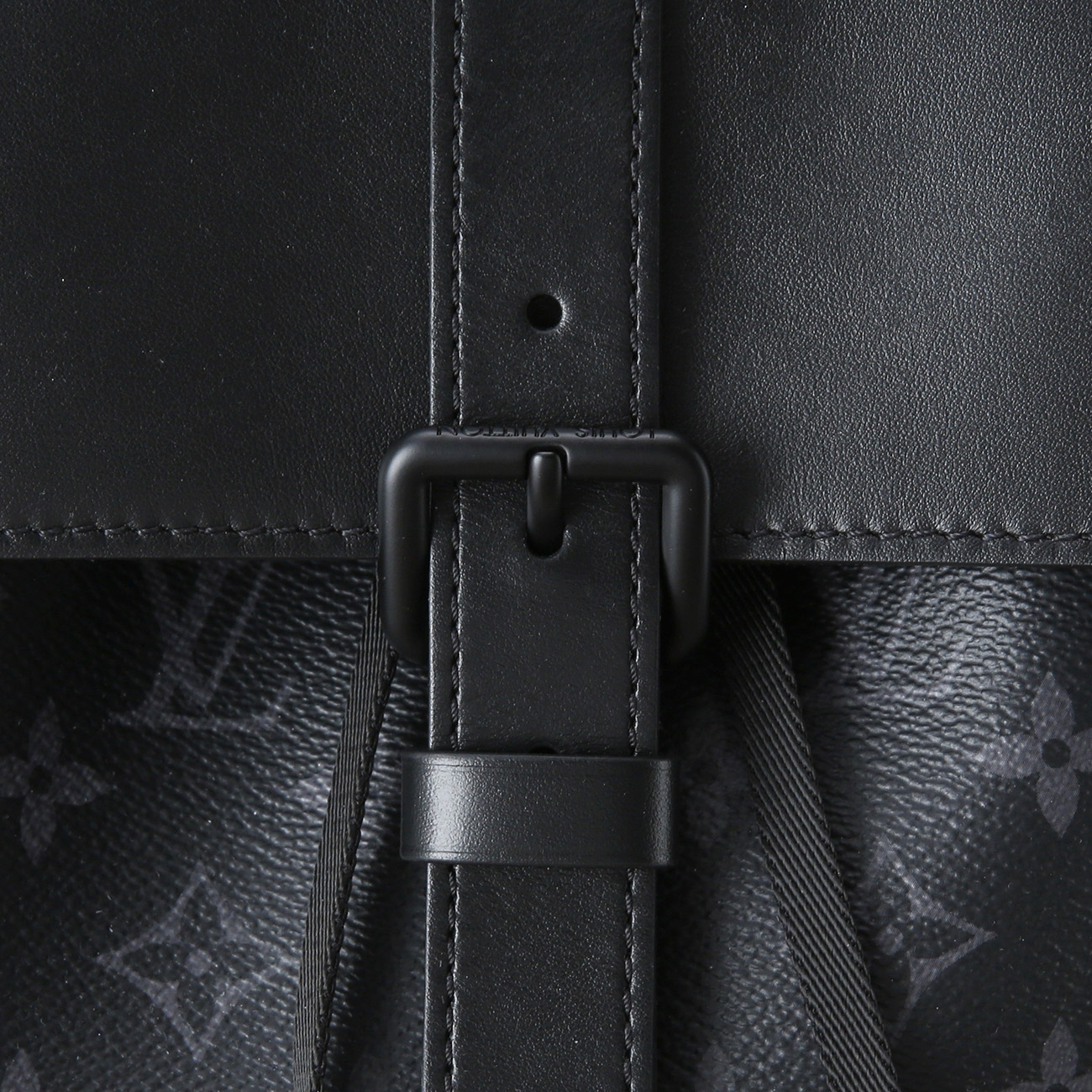 LOUIS VUITTON(USED)루이비통 모노그램 이클립스 트리오 백팩