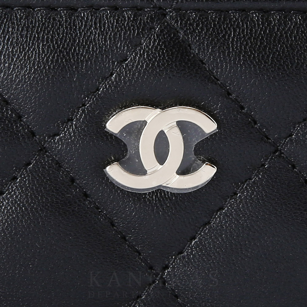 CHANEL(NEW)샤넬 베니티 미니 체인 크로스백 블랙 (새제품) NEW PRODUCT