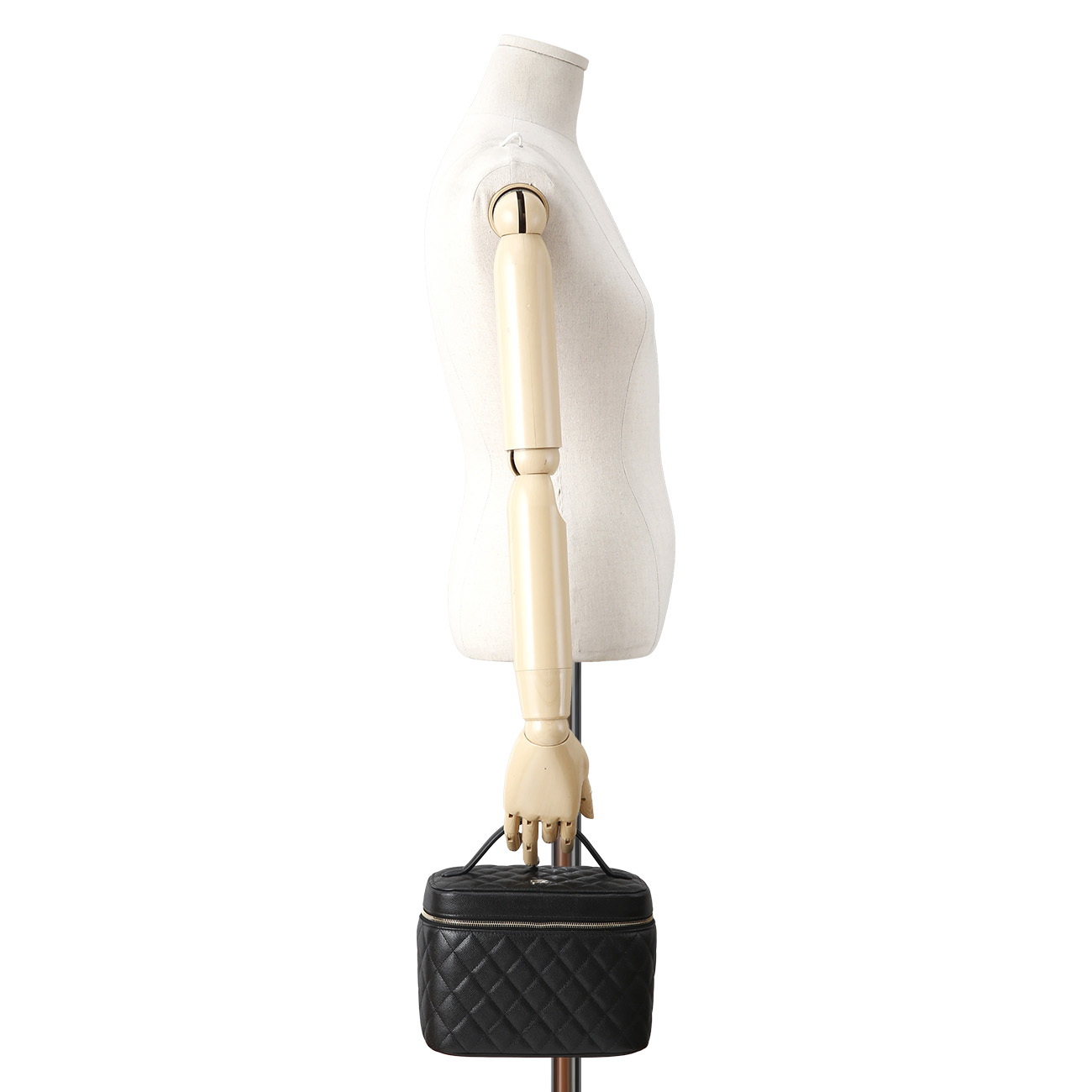 CHANEL(USED) 샤넬 클래식 캐비어 베니티 블랙 금장