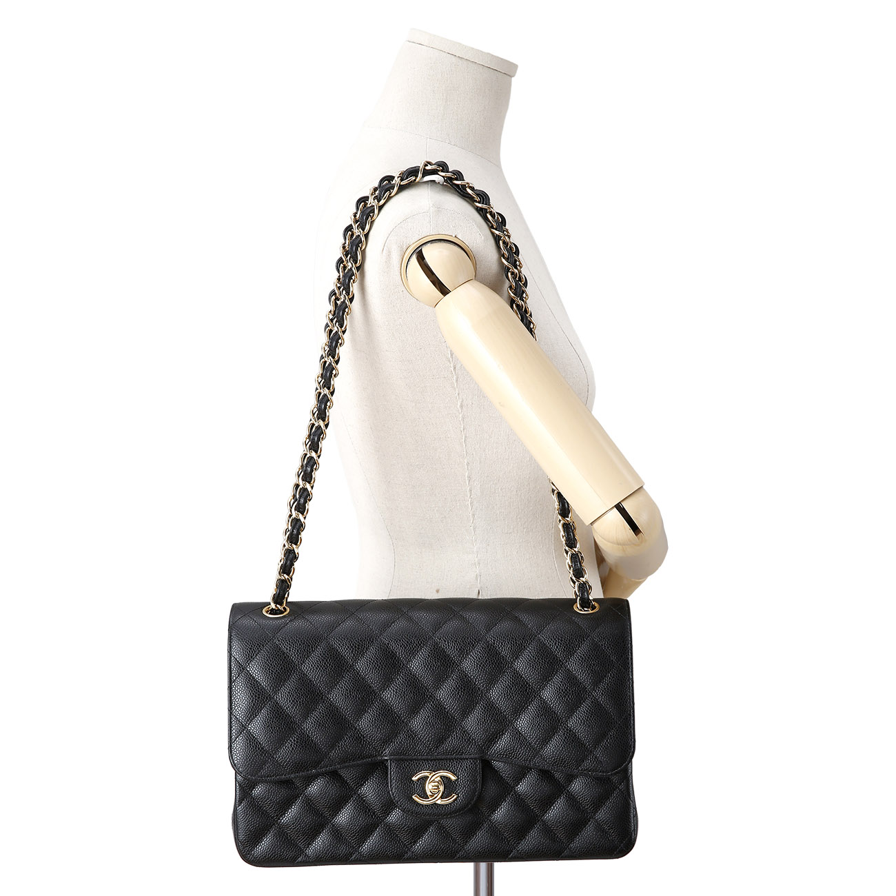 CHANEL(USED)샤넬 클래식 캐비어 점보 블랙 금장