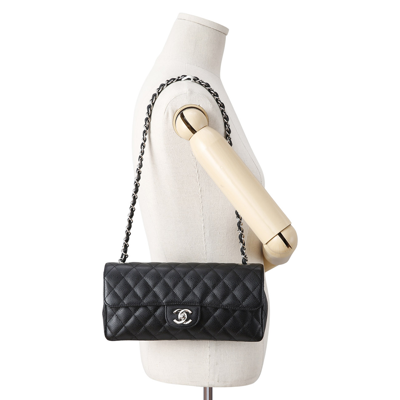 CHANEL(USED)샤넬 클래식 캐비어 바게트백