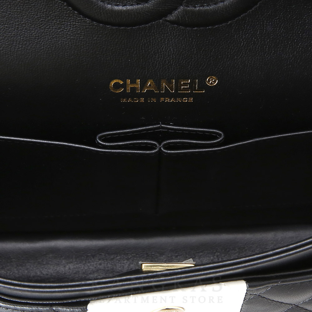 CHANEL(USED)샤넬 시즌 클래식 램스킨 미듐