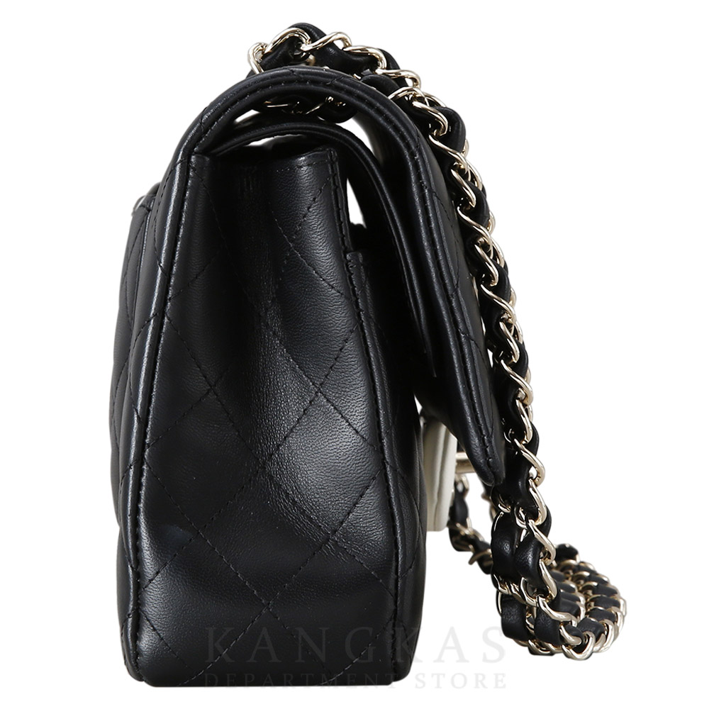 CHANEL(USED)샤넬 시즌 클래식 램스킨 미듐