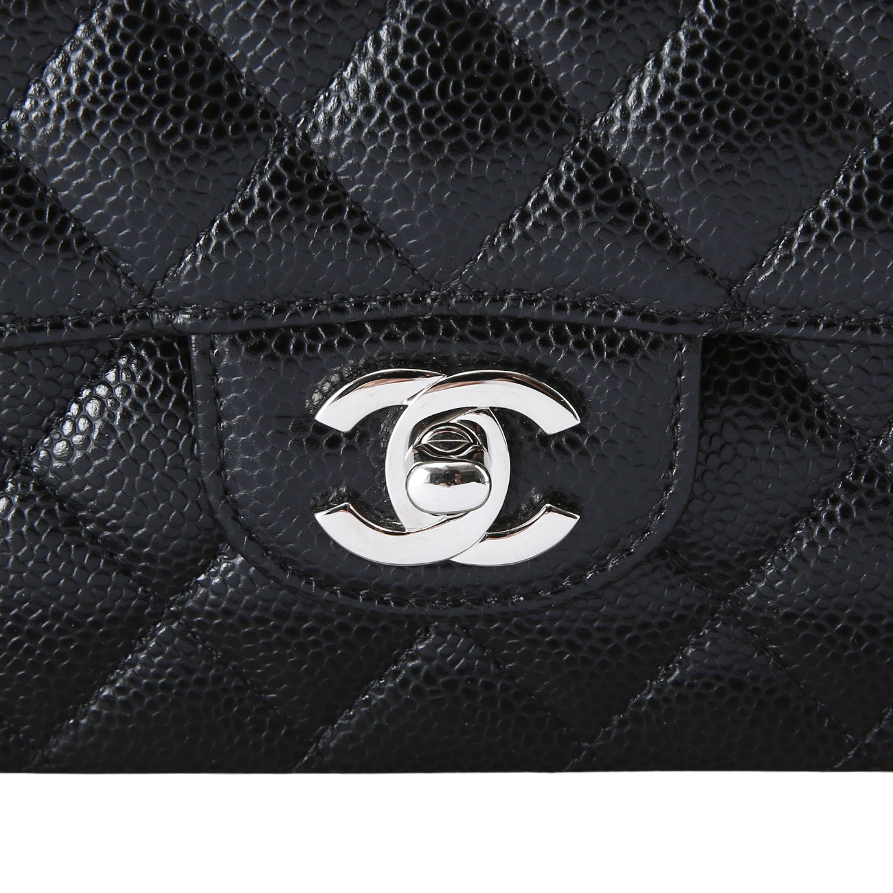 CHANEL(USED)샤넬 클래식 캐비어 미듐 블랙 은장
