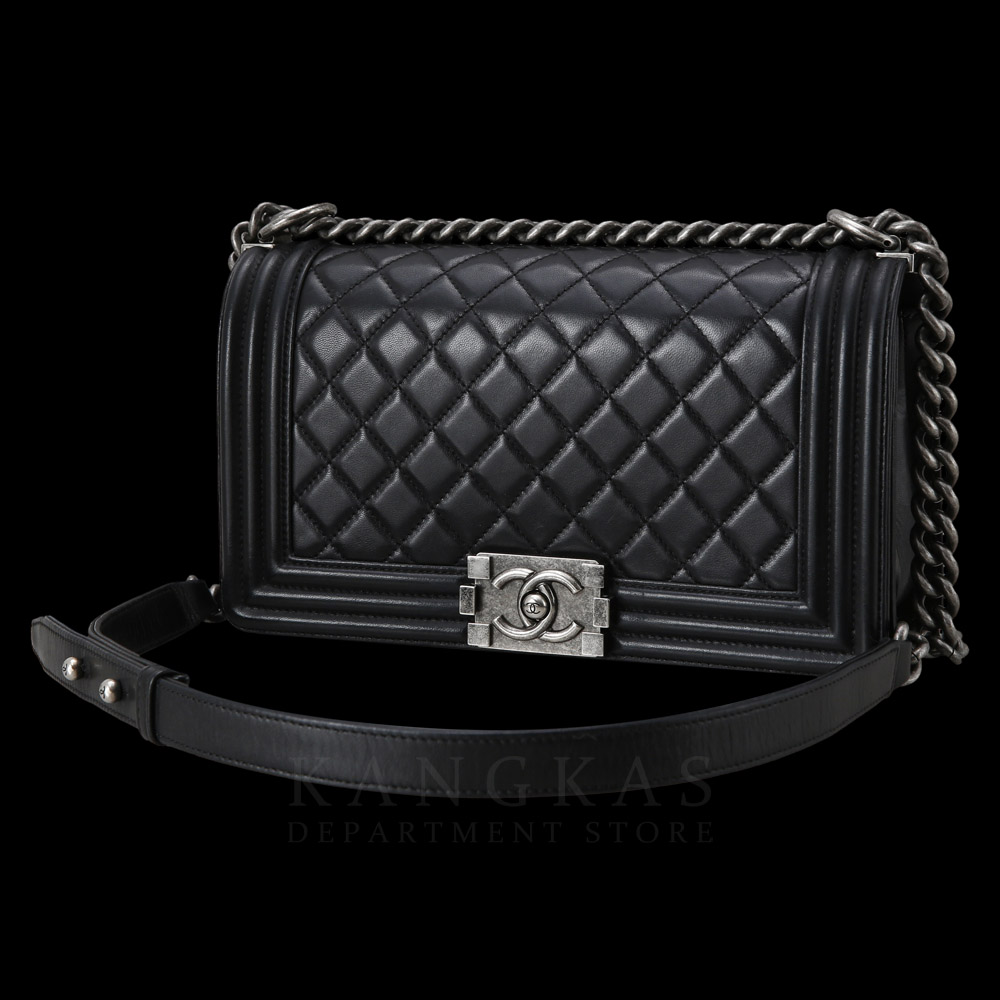 CHANEL(USED)샤넬 보이샤넬 미듐 은장