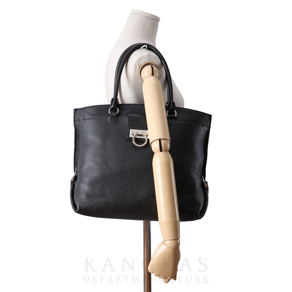 FERRAGAMO(USED)페레가모 간치니 플랩 토트백