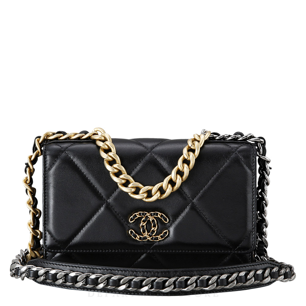 CHANEL(USED)샤넬 19 WOC 블랙