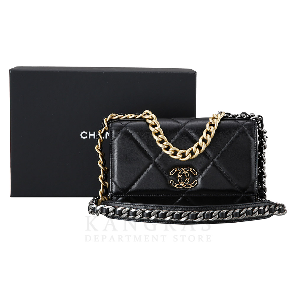 CHANEL(USED)샤넬 19 WOC 블랙