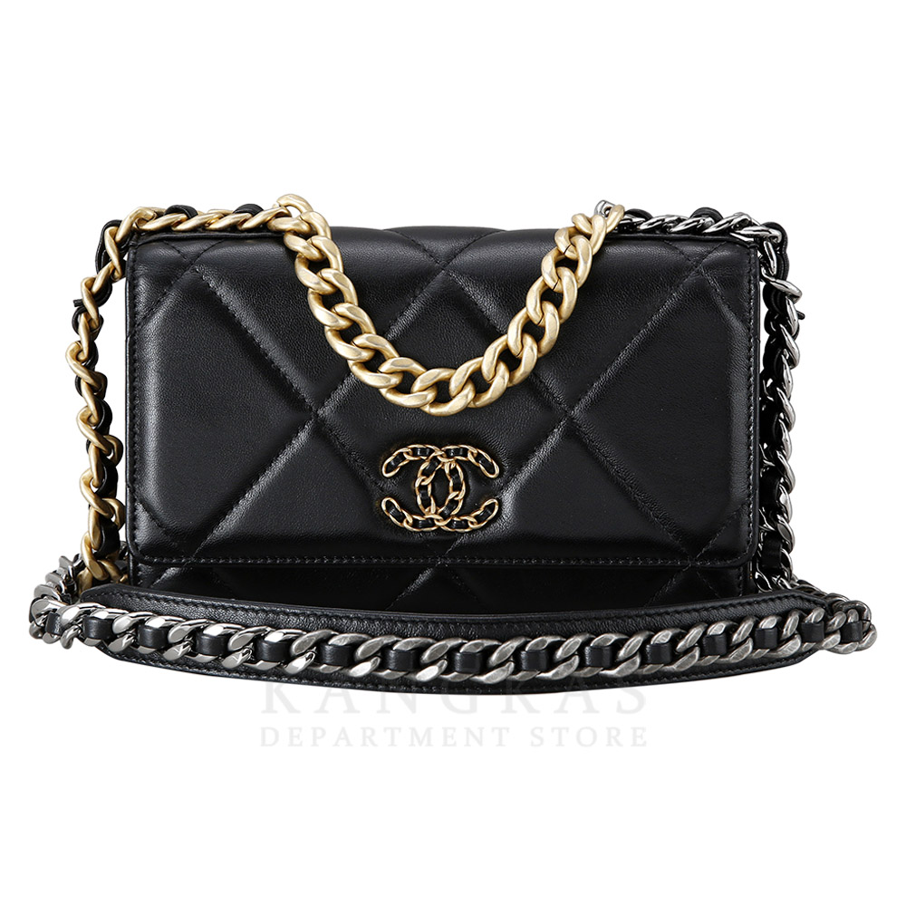 CHANEL(USED)샤넬 19 WOC 블랙