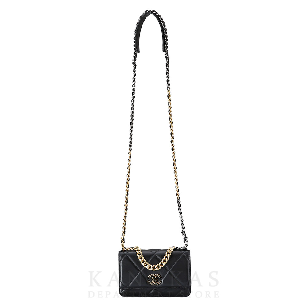 CHANEL(USED)샤넬 19 WOC 블랙