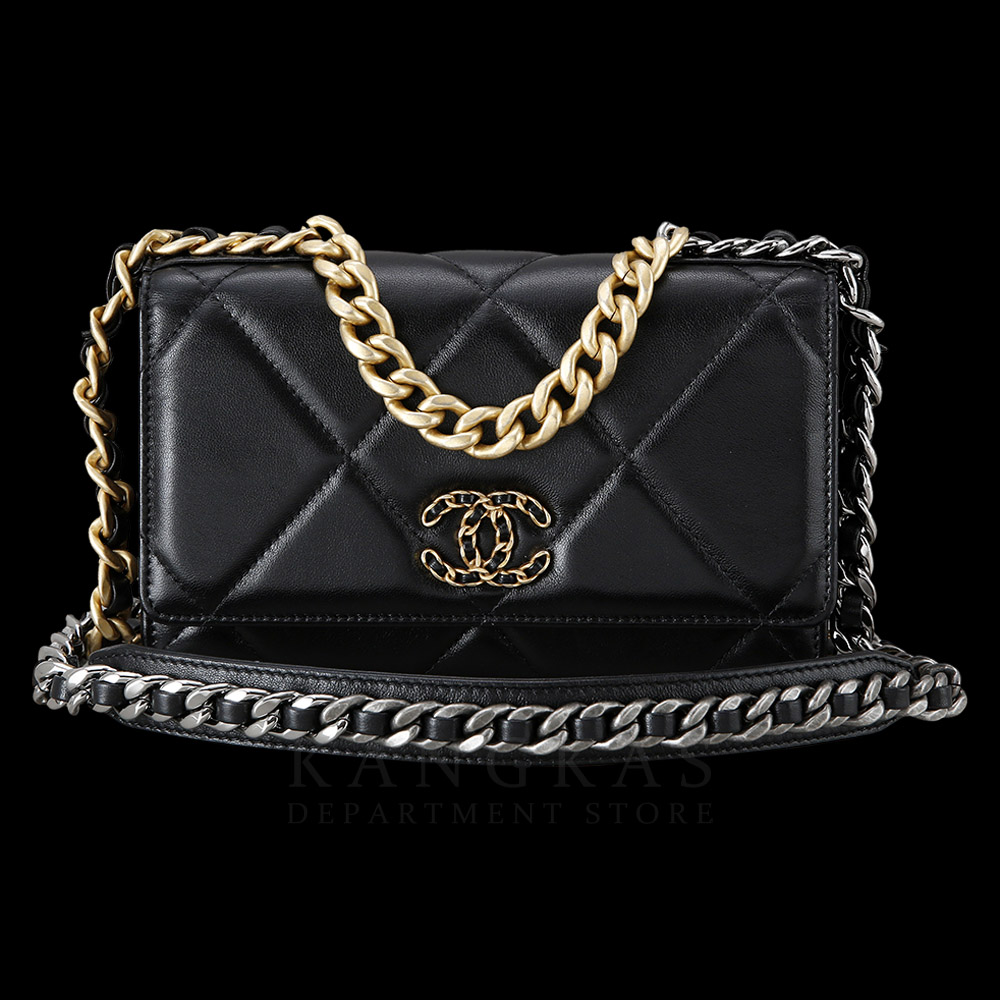 CHANEL(USED)샤넬 19 WOC 블랙