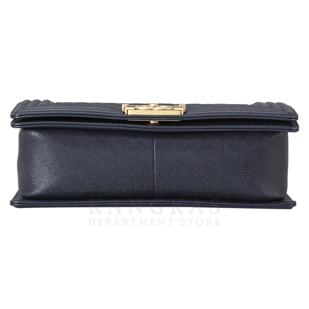CHANEL(USED)샤넬 캐비어 보이샤넬 미듐