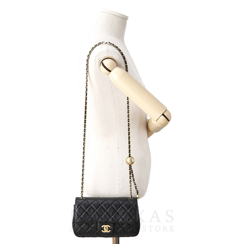 CHANEL(USED)샤넬 클래식 뉴미니 골든볼