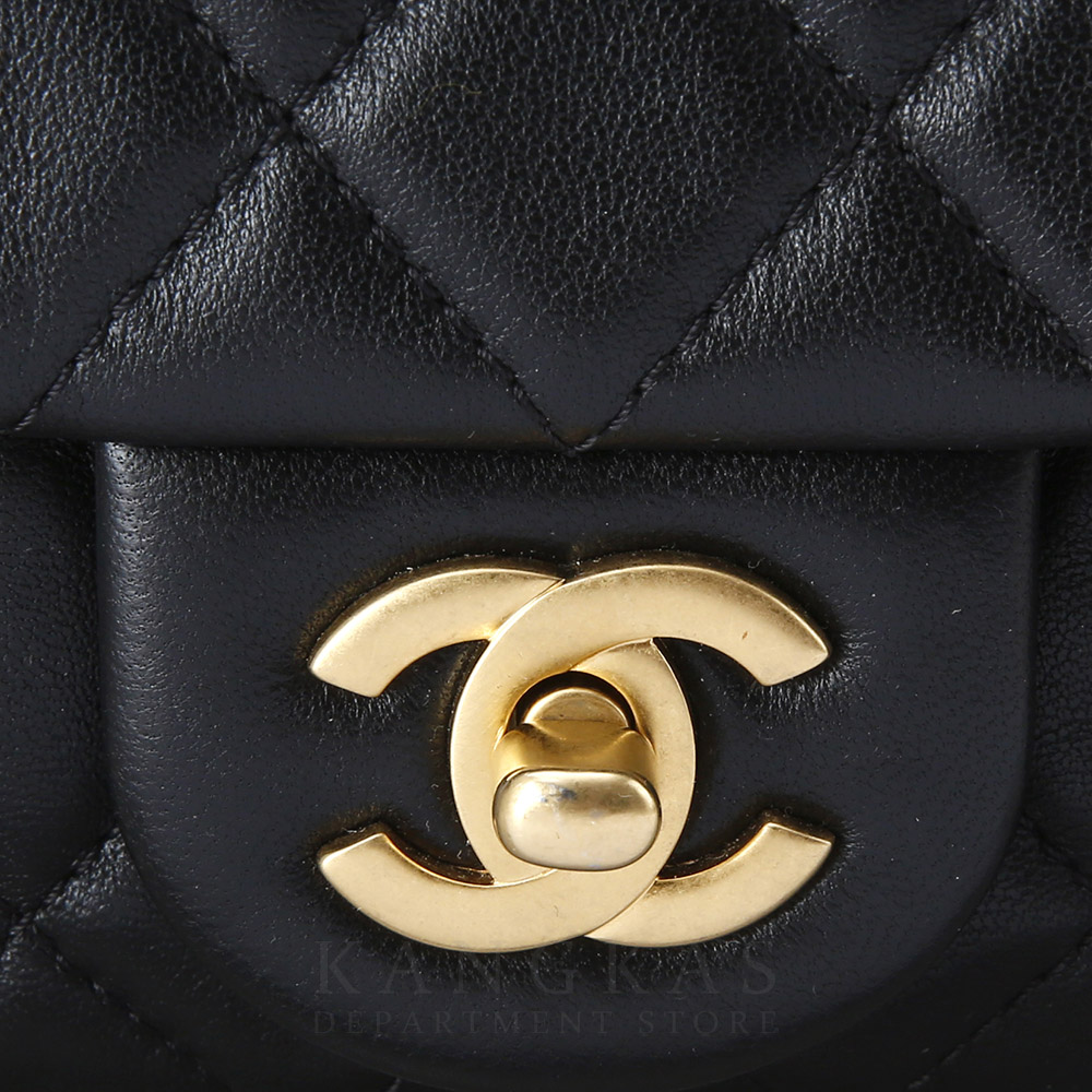 CHANEL(USED)샤넬 클래식 뉴미니 골든볼