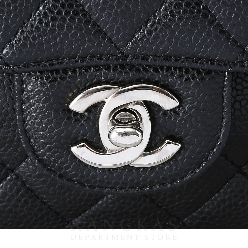 CHANEL(USED)샤넬 캐비어 클래식 미듐 플랩백