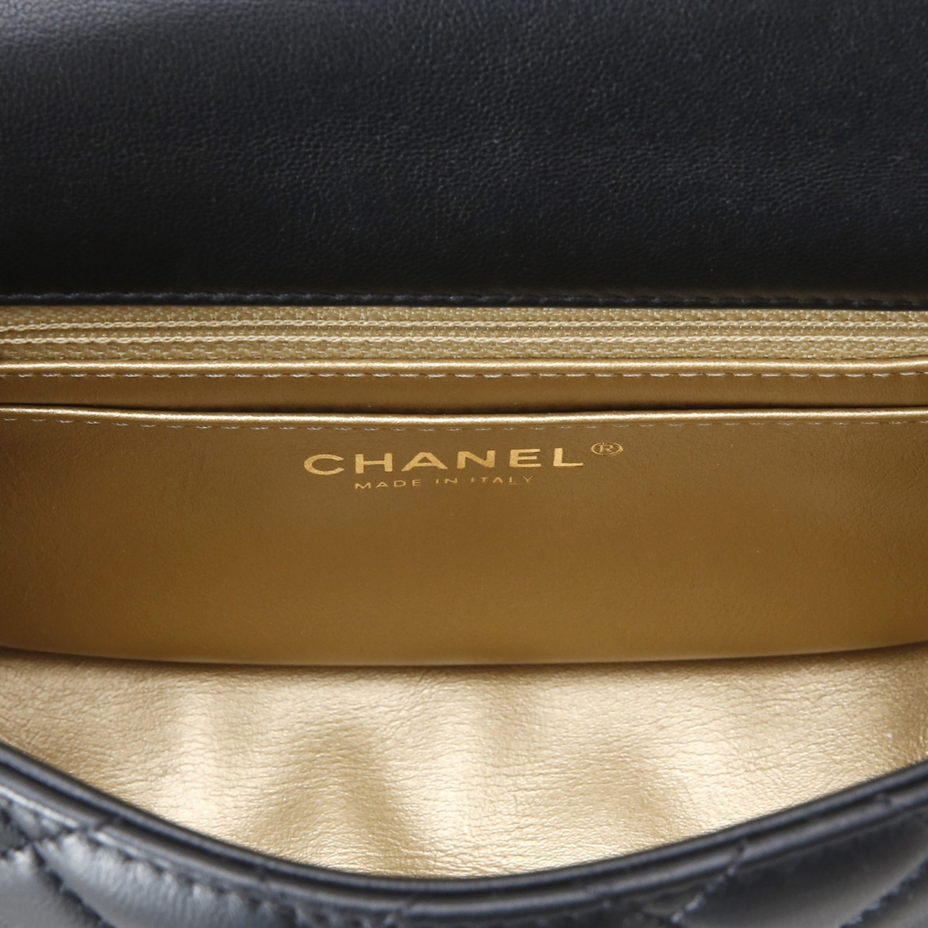 CHANEL(USED)샤넬 클래식 쁘띠삭 골드볼