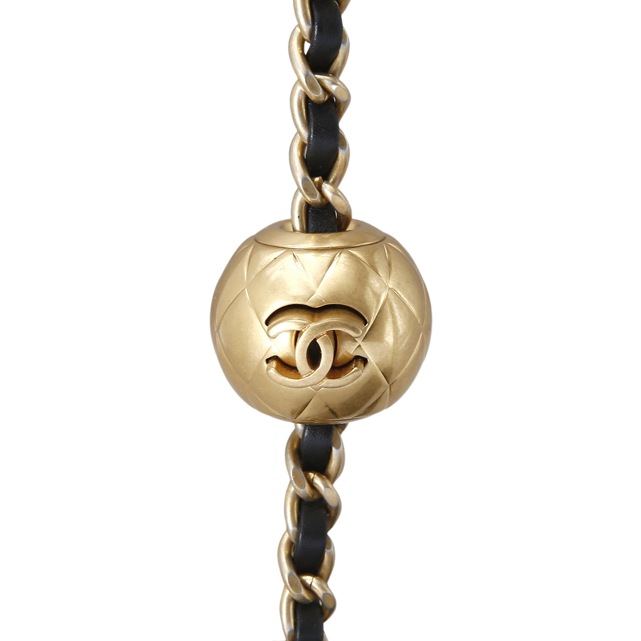 CHANEL(USED)샤넬 클래식 쁘띠삭 골드볼